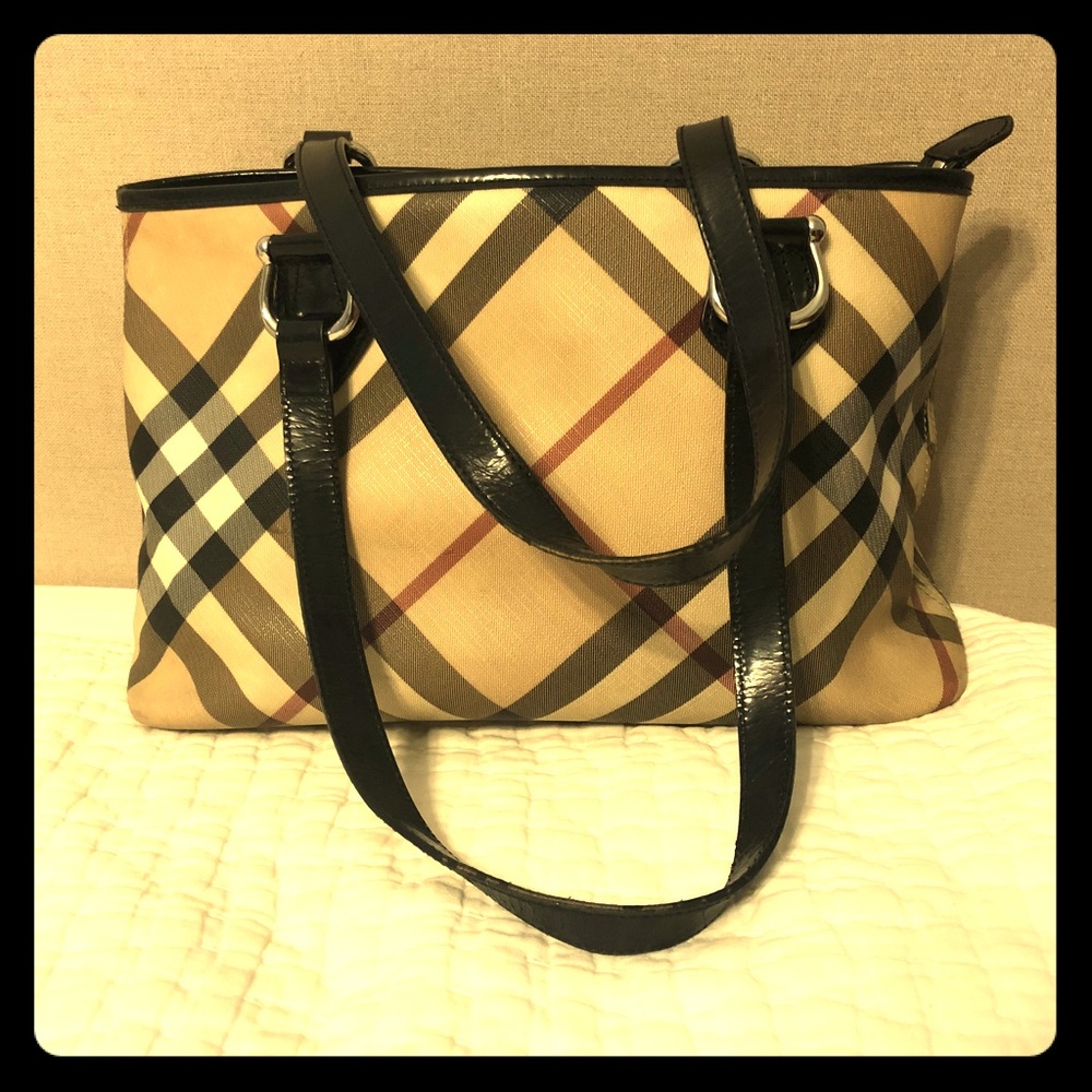 GUC Authentic Burberry classic check tote
